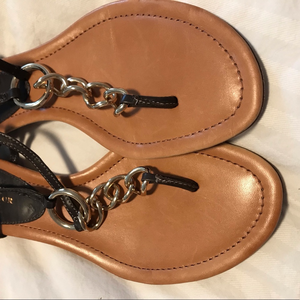 Ann Taylor simple chic sandals